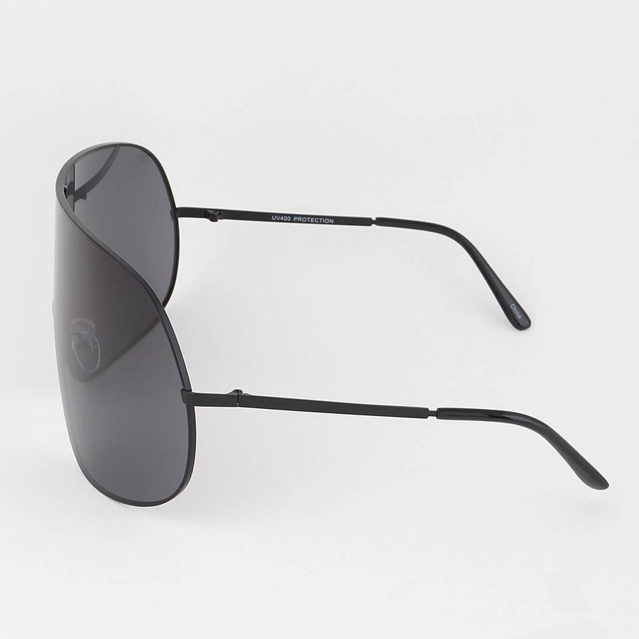 I'M HER SUNGLASSES